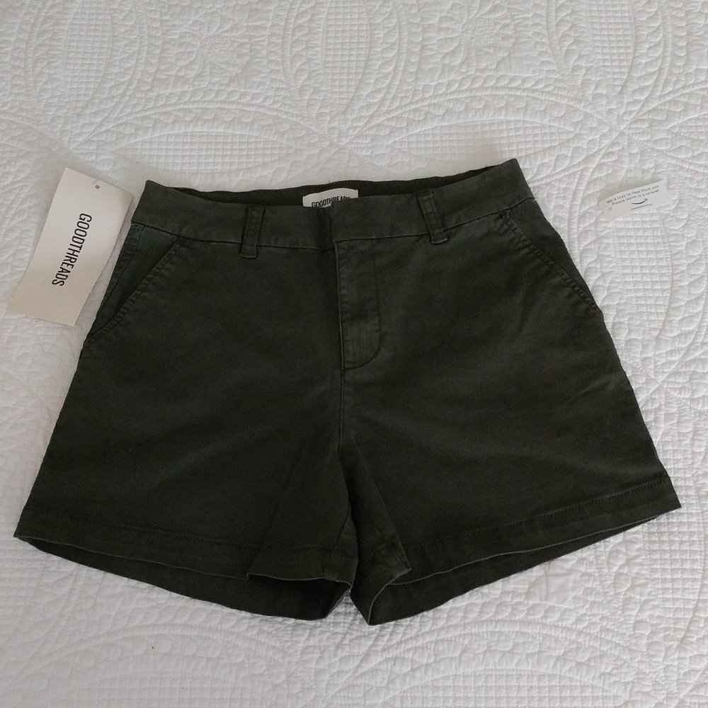 GOODTHREADS Twill  Khaki Green Shorts Size 4